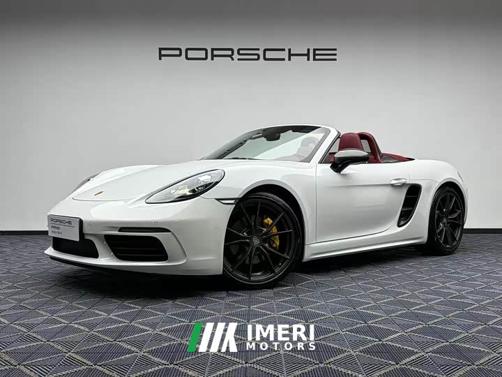 Porsche 718 Boxster T 2.0T - автомобиль из Китая