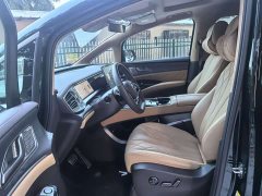 Denza D9 DM-i smart driving version 1020 four-wheel drive exclusive - фото 3