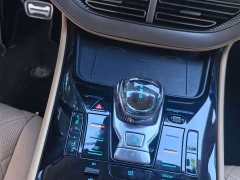 Denza D9 DM-i smart driving version 1020 four-wheel drive exclusive - фото 6