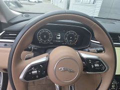 Jaguar XFL 2024 2.0T P250 two-wheel drive exclusive luxury version - фото 16