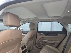 Jaguar XFL 2024 2.0T P250 two-wheel drive exclusive luxury version - фото 17