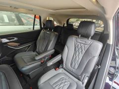 Hongqi HS7 2023 2.0T automatic four-wheel drive Qichang version, six seats - фото 13