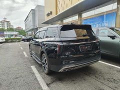 Hongqi HS7 2023 2.0T automatic four-wheel drive Qichang version, six seats - фото 8