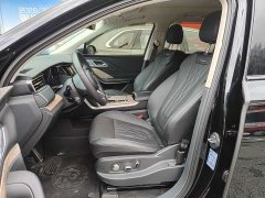 Hongqi HS7 2023 2.0T automatic four-wheel drive Qichang version, six seats - фото 9
