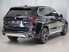 BMW X5 2023 xDrive 30Li M Sport Luxury Package - фото 3