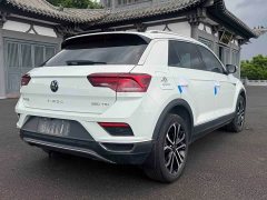 Volkswagen VW T-ROC 280TSI DSG FWD Comfort Plus - фото 6