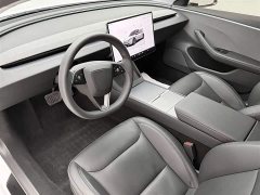Tesla Model 3 2023 rear-wheel drive version - фото 10