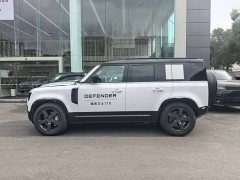Land Rover Defender 110 3.0T P400 X-Dynamic HSE - фото 3