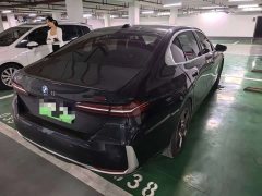 BMW i5 eDrive 35L Exclusive M Sports Package - фото 9