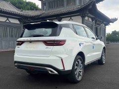 BMW Vision X6 PRO 1.4T Automatic Premium - фото 6