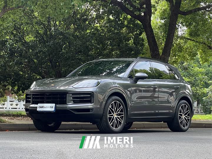 Porsche 2024 Porsche Cayenne 3.0T - автомобиль из Китая