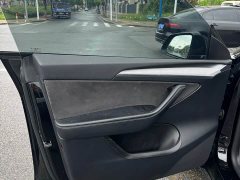 Tesla Model Y rear-wheel drive version - фото 5