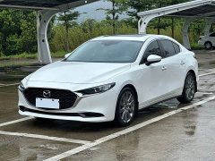 Audi Mazda3 Angkesela 2.0L Automatic Premium Edition - фото 1