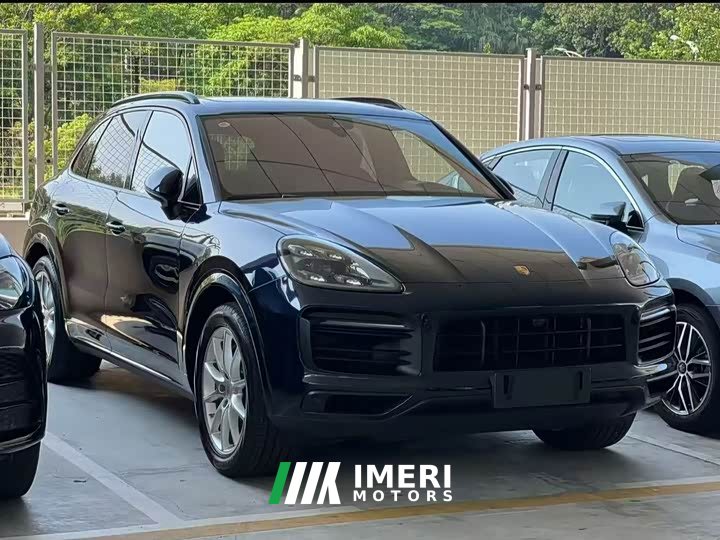 Porsche Cayenne S 2.9T Platinum Edition - автомобиль из Китая