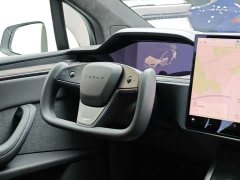 Tesla Model X 2023 dual-motor all-wheel drive version - фото 7