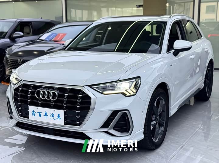 Audi Q3 2022 35 TFSI Fashionable and Dynamic - автомобиль из Китая