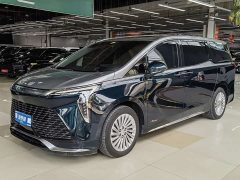 Lynk & Co Century 2.0T four-seater private version - фото 1