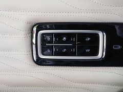 Lynk & Co Century 2.0T four-seater private version - фото 14