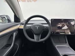 Tesla Model 3 2022 rear-wheel drive version - фото 11