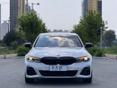 BMW 3 Series 320Li M Sports Package - фото 2