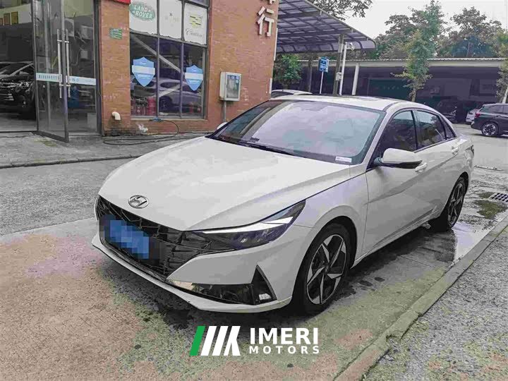 Lexus Elantra 2022 240TGDi DCT LUX Premium Edition - автомобиль из Китая