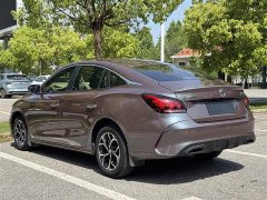 Lynk & Co MG5 180DVVT CVT Fashion Edition - фото 12