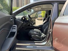 Lynk & Co MG5 180DVVT CVT Fashion Edition - фото 14