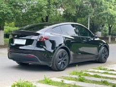 Tesla Model Y rear-wheel drive version - фото 7