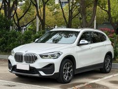 BMW X1 2022 sDrive25Li Leading - фото 1
