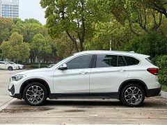 BMW X1 2022 sDrive25Li Leading - фото 3