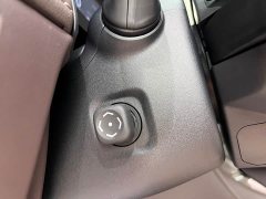 Toyota Wilfa Crown Dual Engine 2.5L Supreme Executive Edition - фото 14