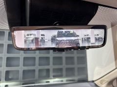 Toyota Wilfa Crown Dual Engine 2.5L Supreme Executive Edition - фото 19
