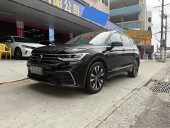 Volkswagen Tiguan L 330TSI automatic two-wheel drive R-Line version - фото 1