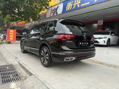 Volkswagen Tiguan L 330TSI automatic two-wheel drive R-Line version - фото 13