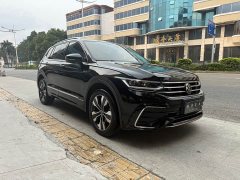 Volkswagen Tiguan L 330TSI automatic two-wheel drive R-Line version - фото 3