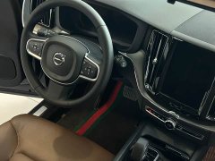 Volvo XC60 B5 AWD Plus Luxury - фото 14