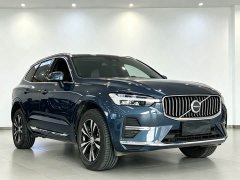 Volvo XC60 B5 AWD Plus Luxury - фото 4