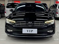 Volkswagen Magotan 330TSI DSG 30th Anniversary Edition - фото 2