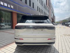 Lynk & Co Adventurer 2024 1.5T 2WD Mulan Special Hybrid Edition - фото 13