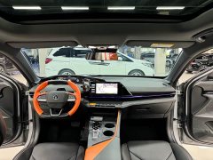 Changan UNI-V 1.5T premium - фото 11