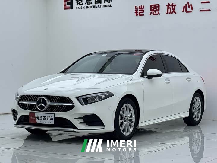 Mercedes-Benz A-Class Facelift A 200 L Sports Sedan Fashionable - автомобиль из Китая