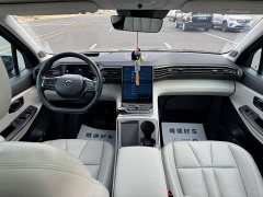 NIO ES8 2020 580KM Signature Edition Six-Seater Edition - фото 17