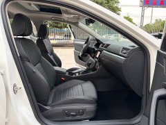 BMW Super TSI330 DSG Comfort Edition - фото 6