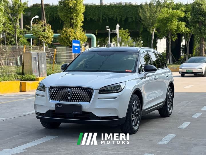Lynk & Co Adventurer 2022 2.0T two-wheel drive exclusive edition - автомобиль из Китая