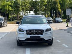 Lynk & Co Adventurer 2022 2.0T two-wheel drive exclusive edition - фото 2