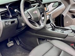 Cadillac XT6 2022 2.0T seven-seat two-wheel drive luxury - фото 5