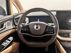 Denza D9 DM-i smart driving version 1020 four-wheel drive exclusive - фото 13