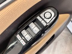 Denza D9 DM-i smart driving version 1020 four-wheel drive exclusive - фото 20