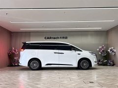 Denza D9 DM-i smart driving version 1020 four-wheel drive exclusive - фото 4