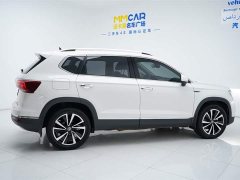 Volkswagen Tharu 330TSI 4Motion Luxury Plus - фото 15